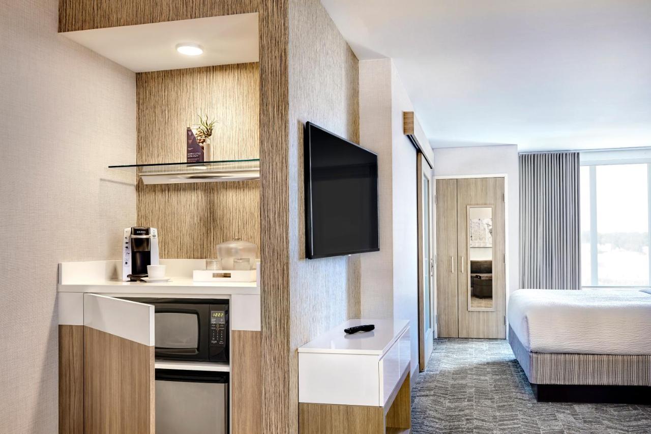 Springhill Suites By Marriott Springfield North Exterior photo