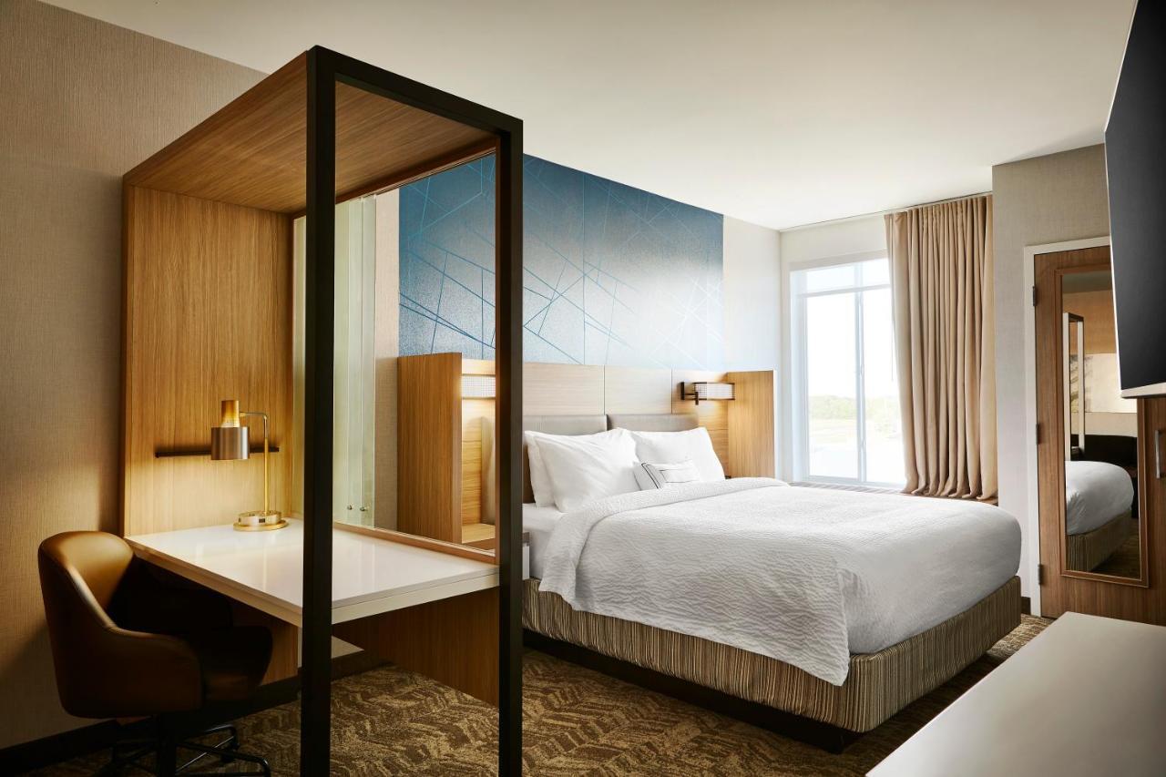 Springhill Suites By Marriott Springfield North Exterior photo
