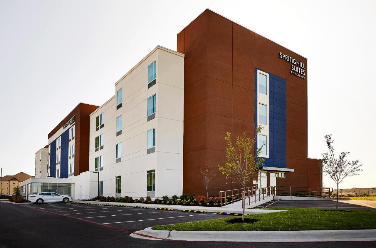 Springhill Suites By Marriott Springfield North Exterior photo